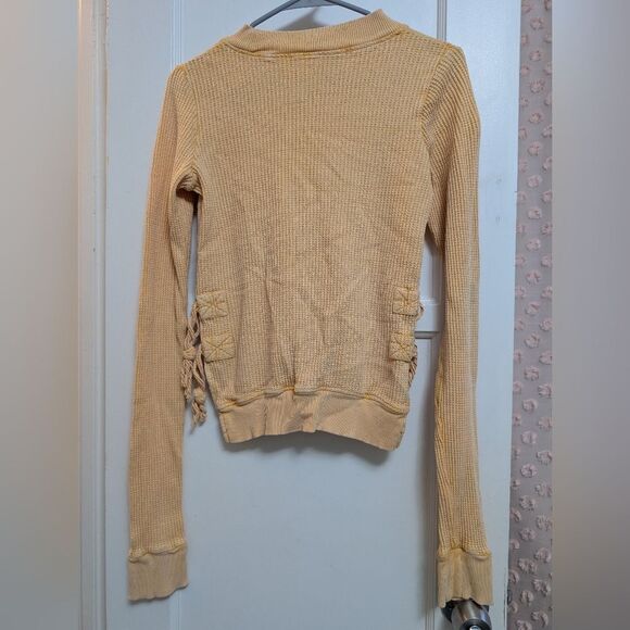 Free People One Interlanken Cropped Top in Orange Yellow Size XS Waffle Knit Tie - Picture 7 of 8